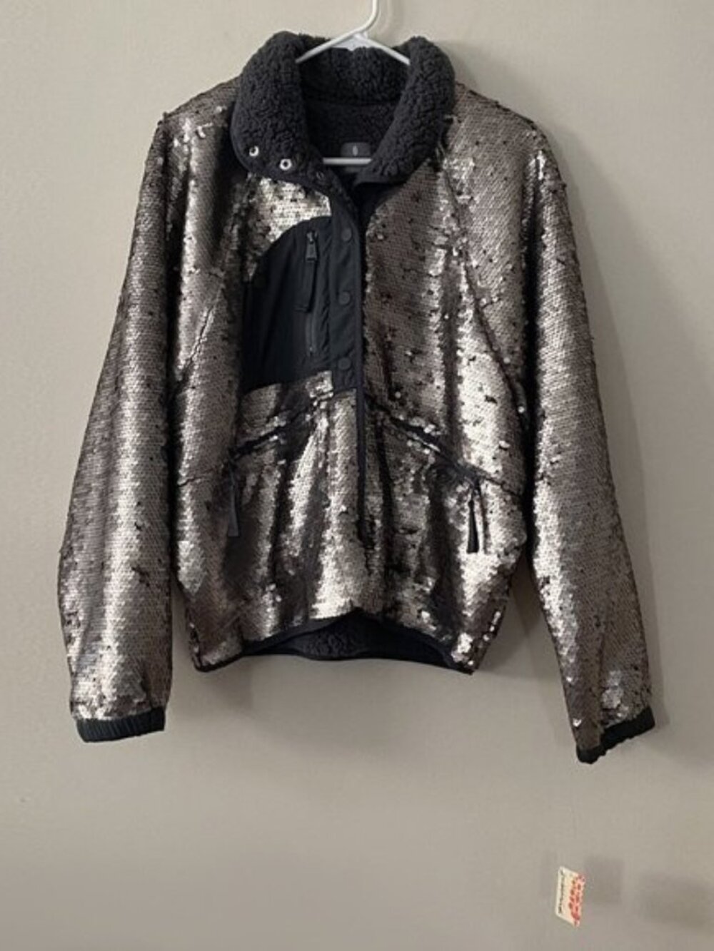 ✨3x HP✨Free People Movement Hit The Slopes Sequin Jacket NWT - Picture 6 of 10
